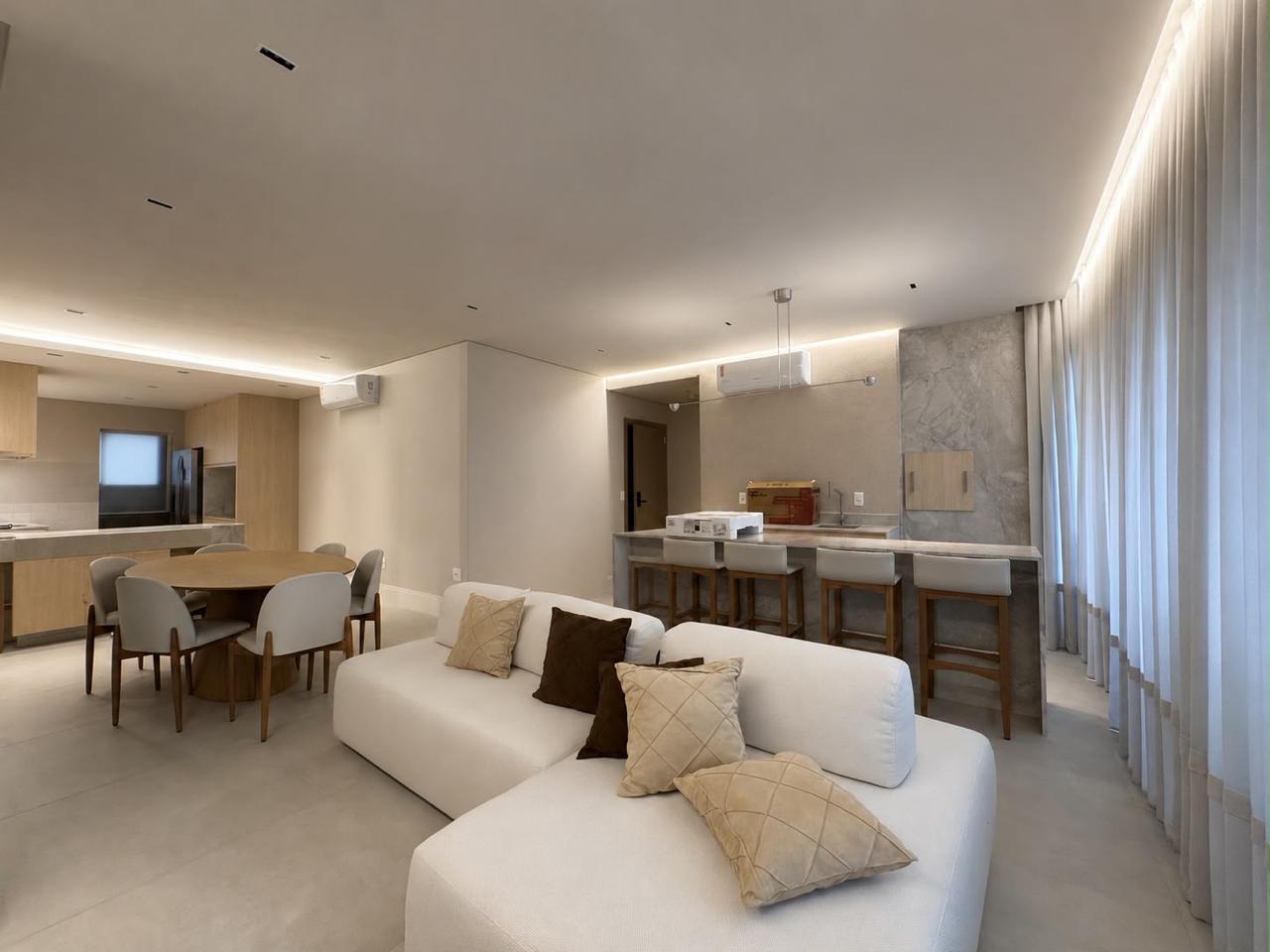 Apartamento à venda com 4 quartos, 138.00m² - Centro,Balneário Camboriú