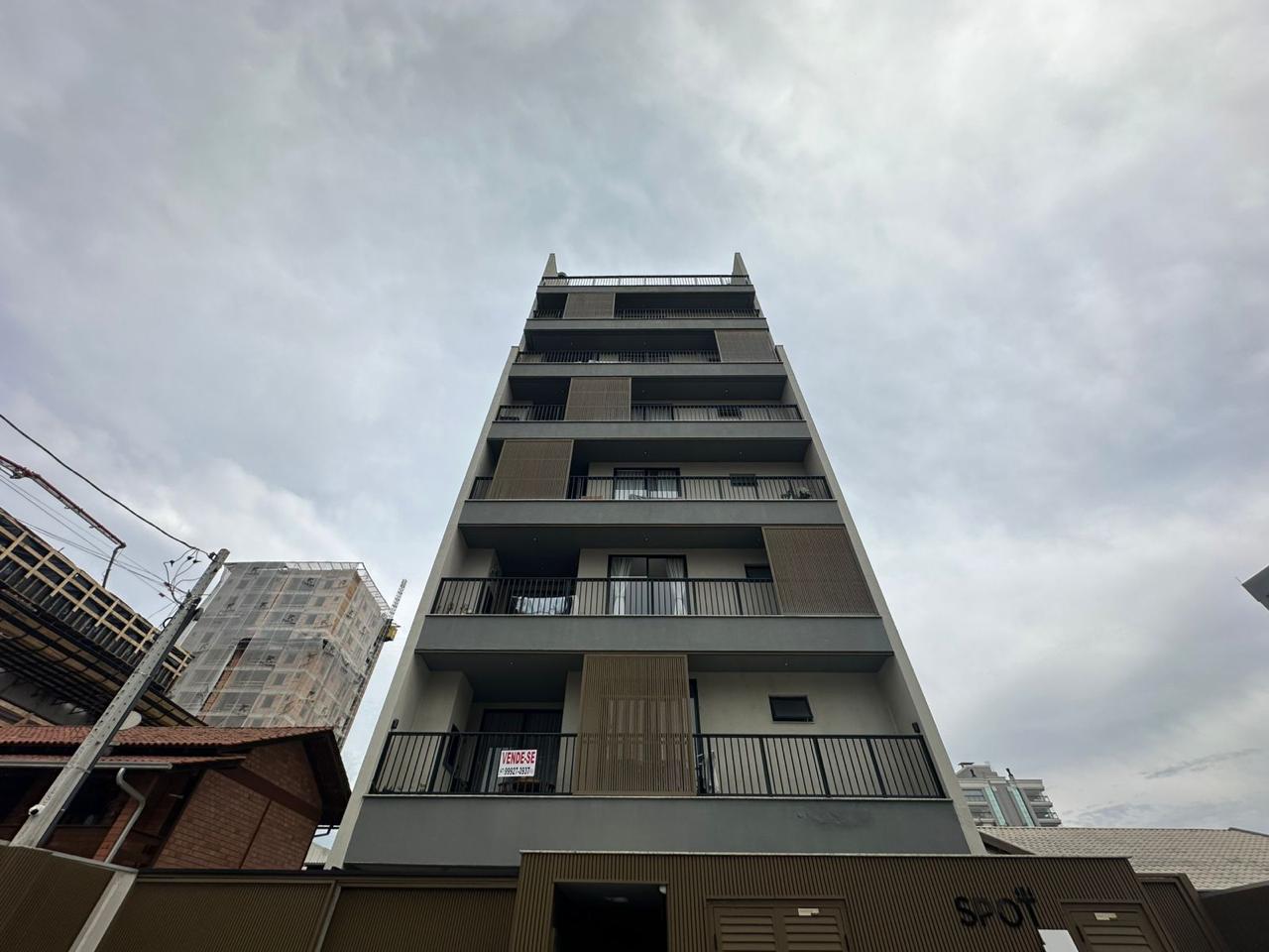 Apartamento à venda com 2 quartos - ,