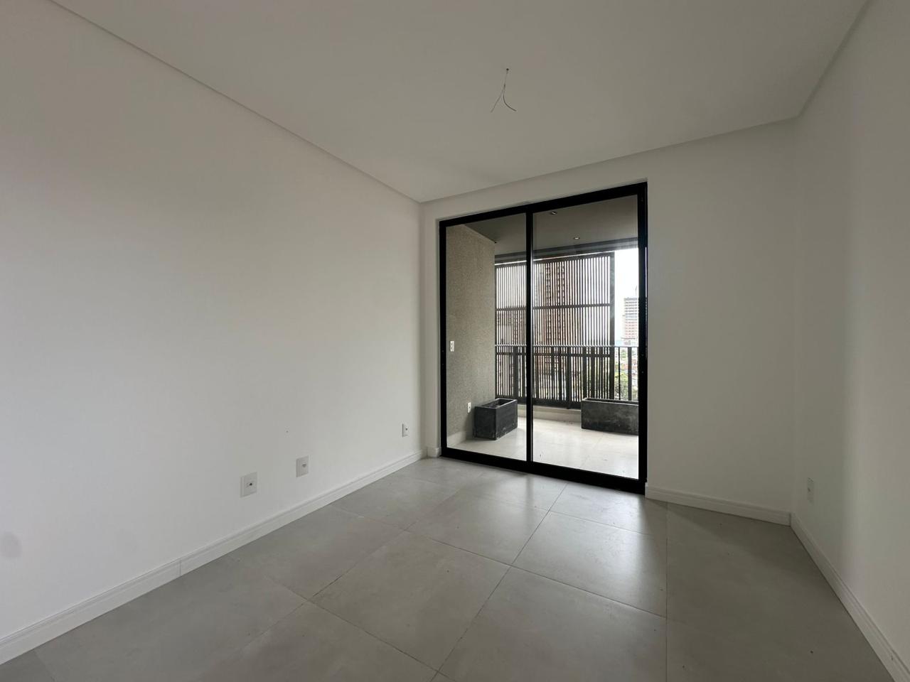 Apartamento à venda com 2 quartos - ,