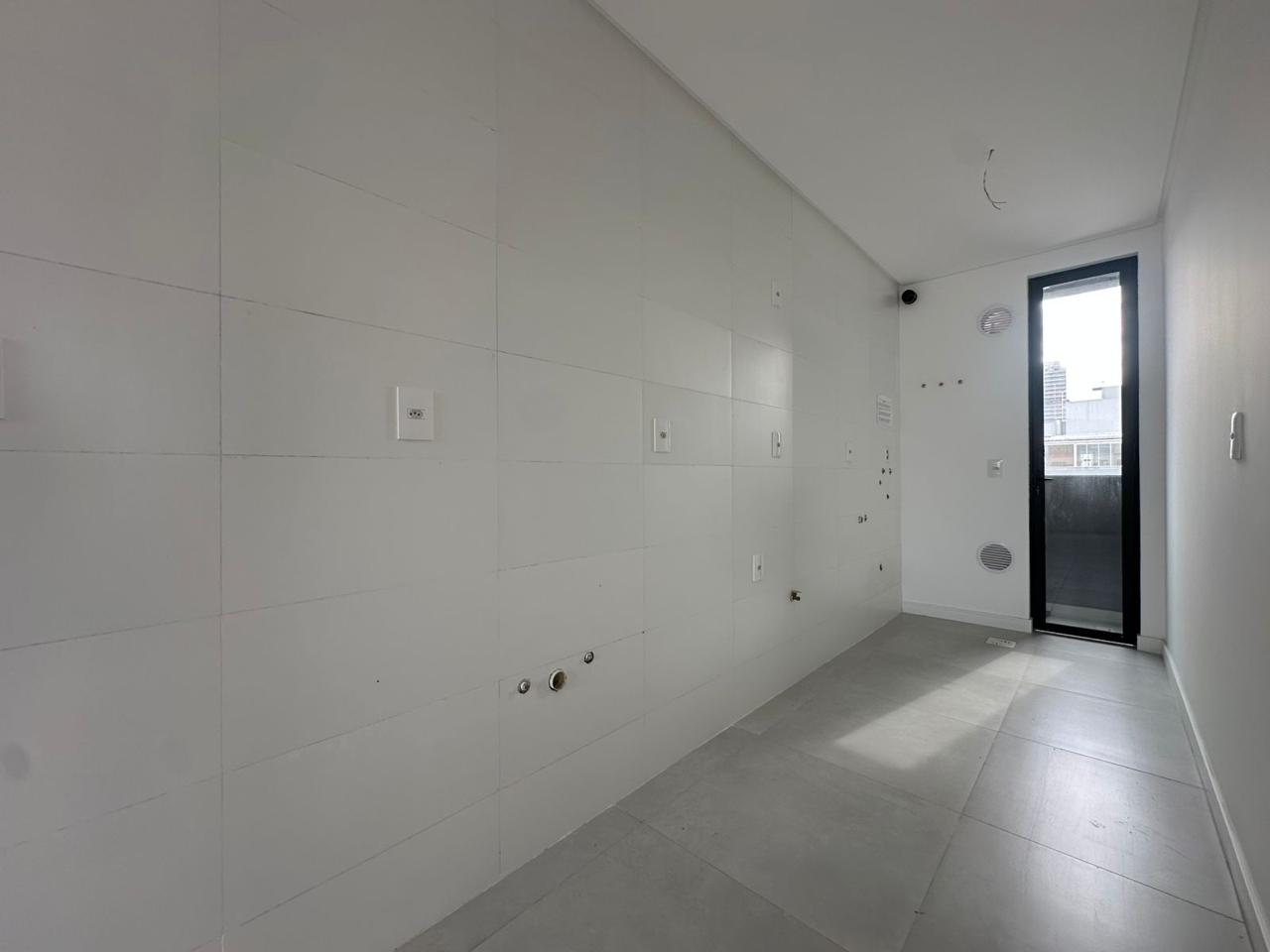  - Apartamento à Venda com 2 Suítes 85.8m² Privativos por R$ 1.100.000,00 em Perequê Porto Belo SC