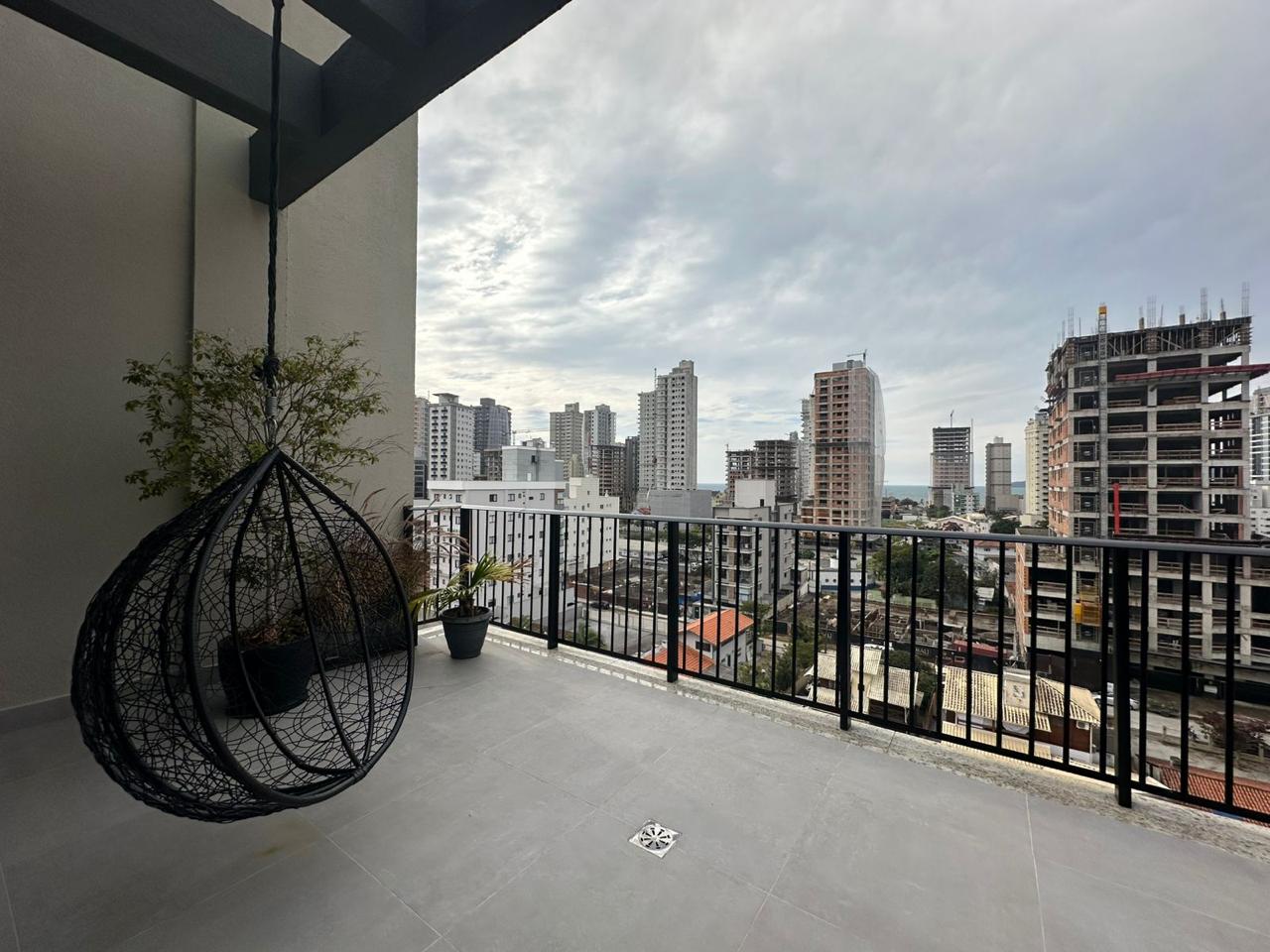 Apartamento à Venda com 2 Suítes 85.8m² Privativos por R$ 1.100.000,00 em Perequê Porto Belo SC - Imobiliária Marcelo Krug
