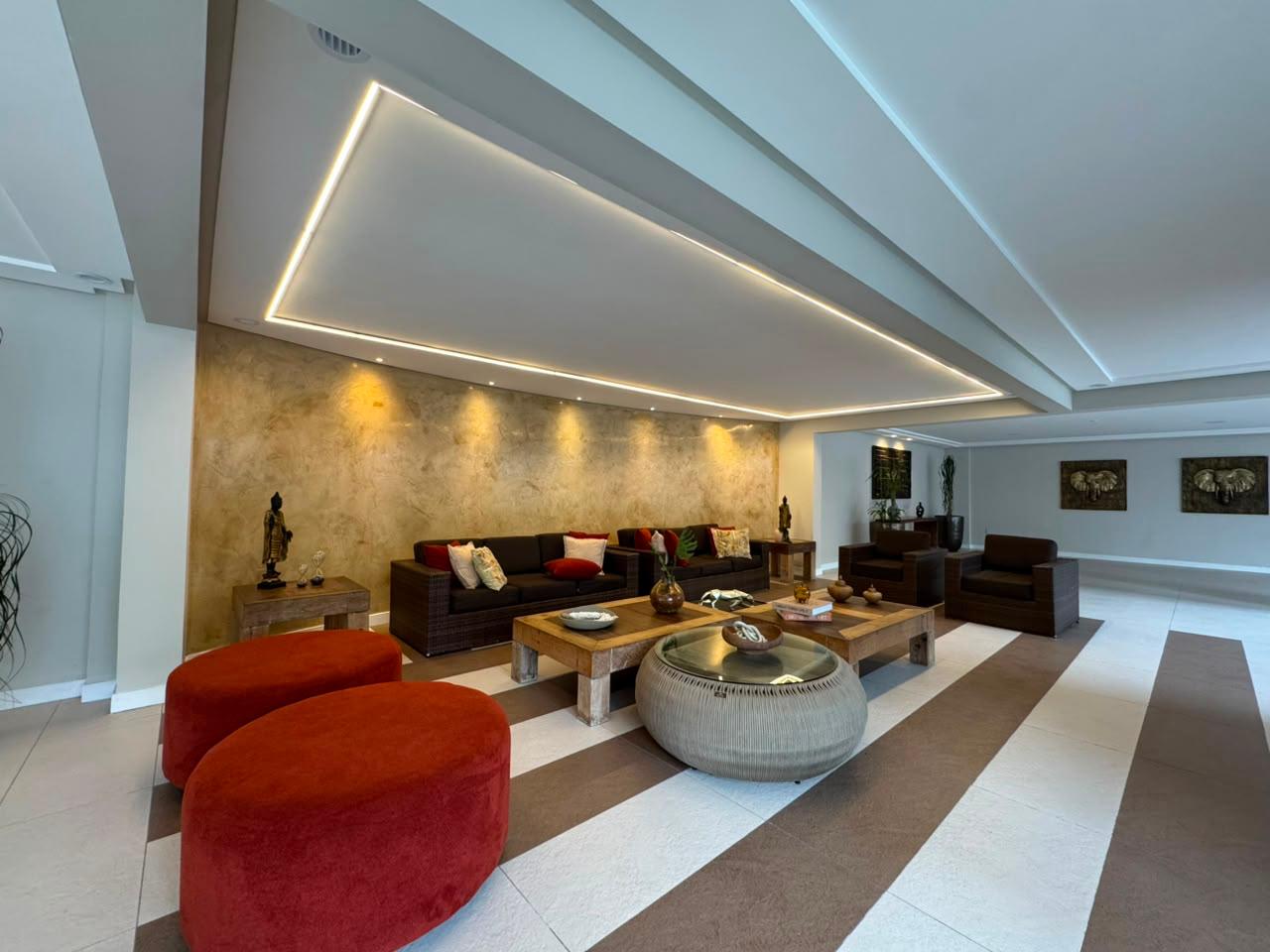 Apartamento à venda com 3 quartos, 135.00m² - Pioneiros,Balneário Camboriú