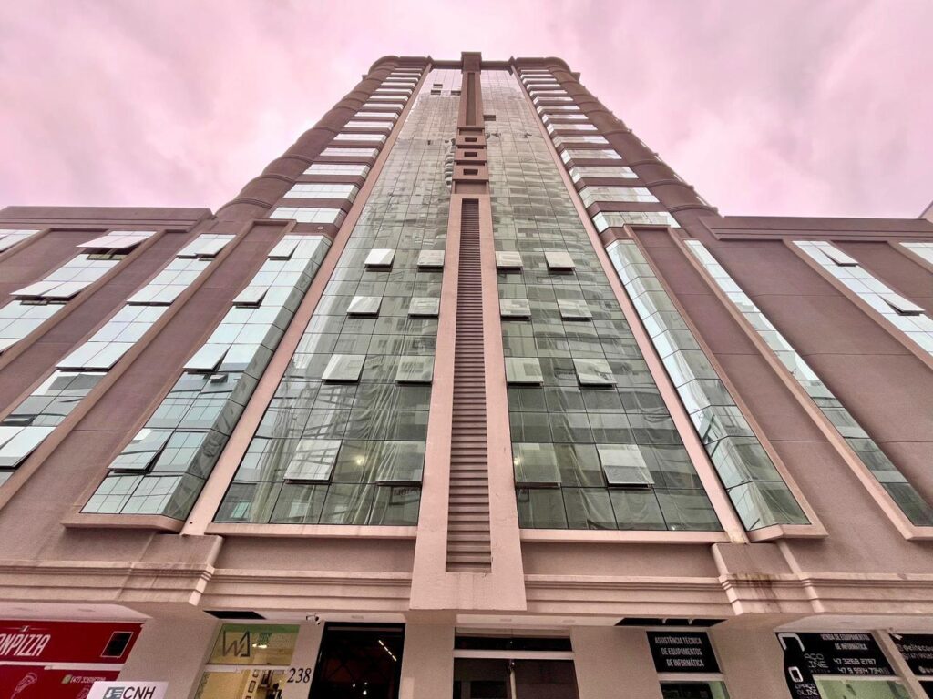 Apartamento, 3 quartos, 147 m² - Foto 1
