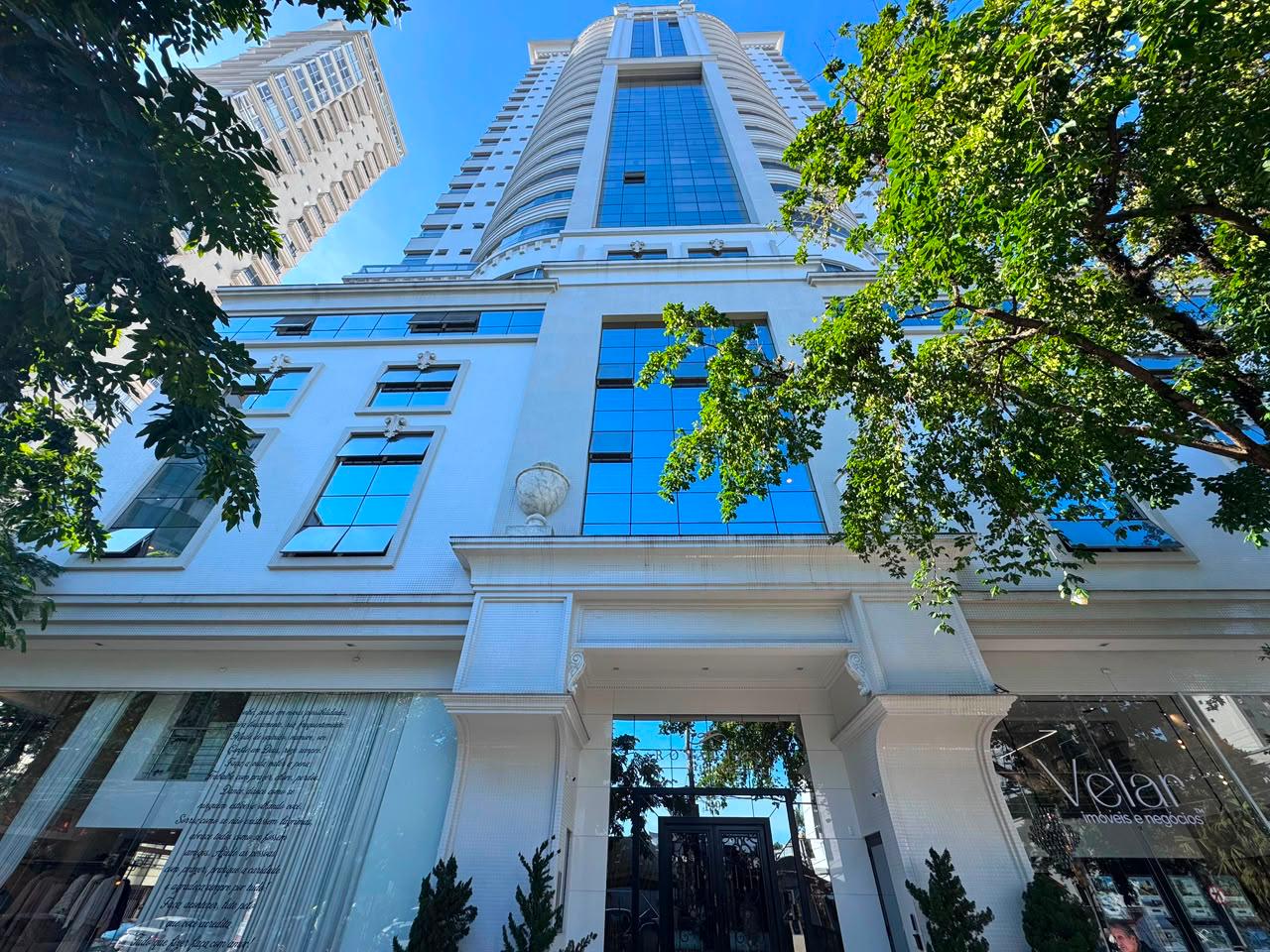 Apartamento à venda com 3 quartos - Centro ,Balneário Camboriú 