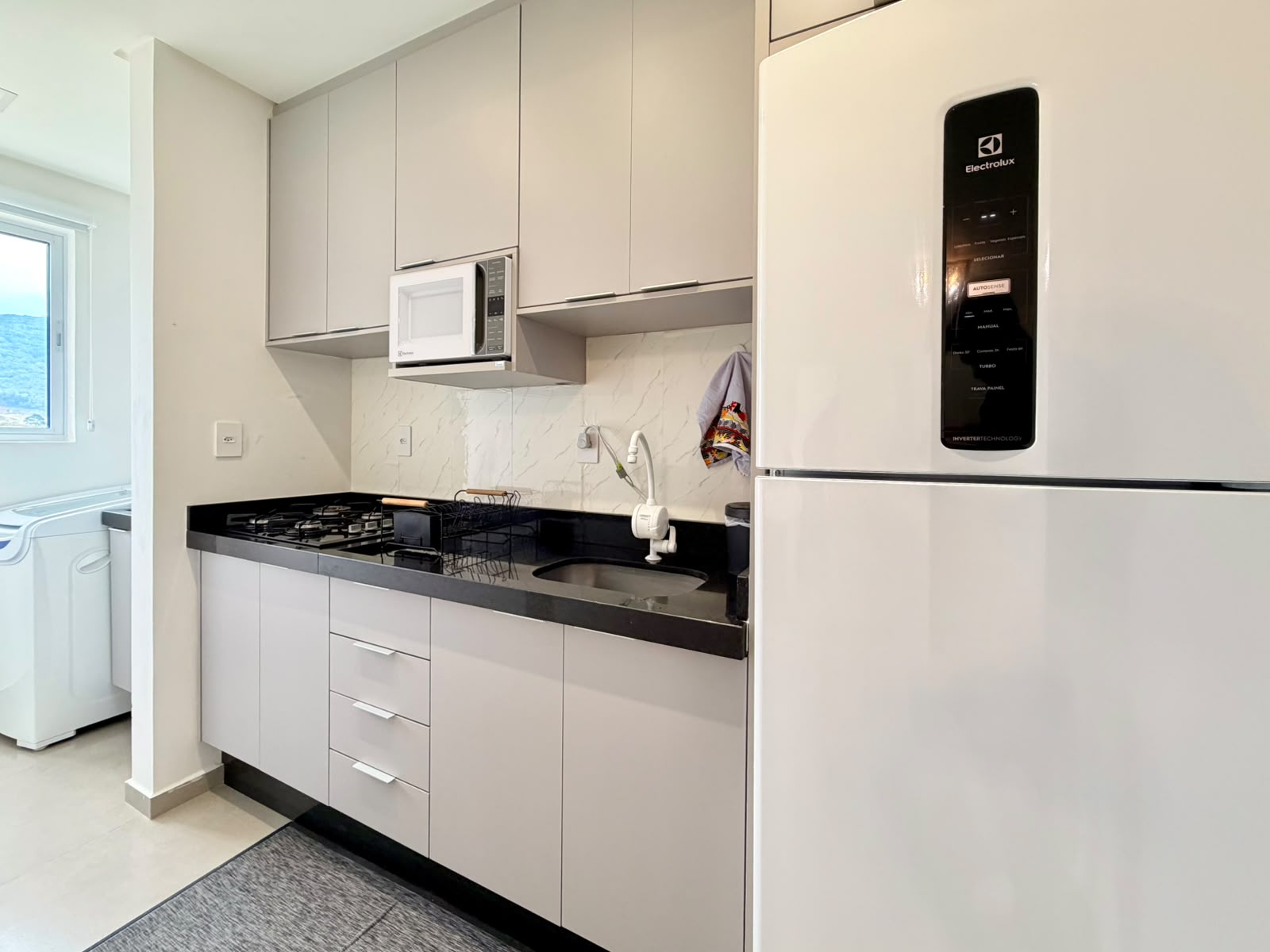  - Apartamento à Venda com 2 Dormitórios  55.4m²  Privativos Por R$ 650.700,00