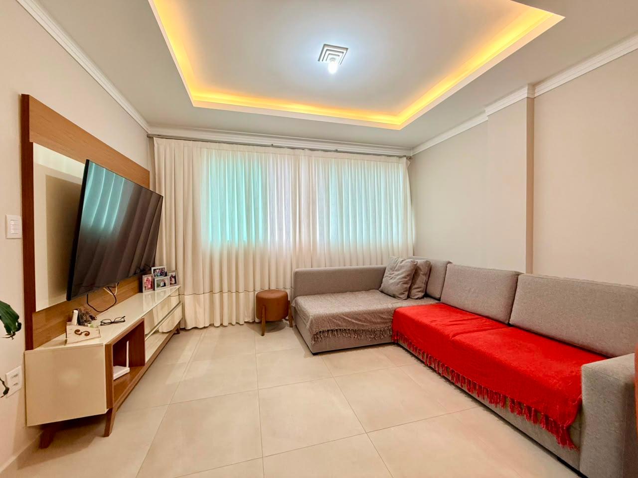 Apartamento à venda com 3 quartos, 120.00m² - Meia Praia,Itapema