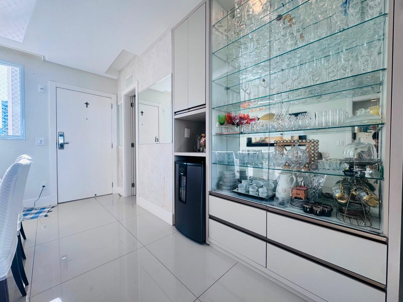 Apartamento à venda com 4 quartos, 137.00m² - Centro,Balneário Camboriú