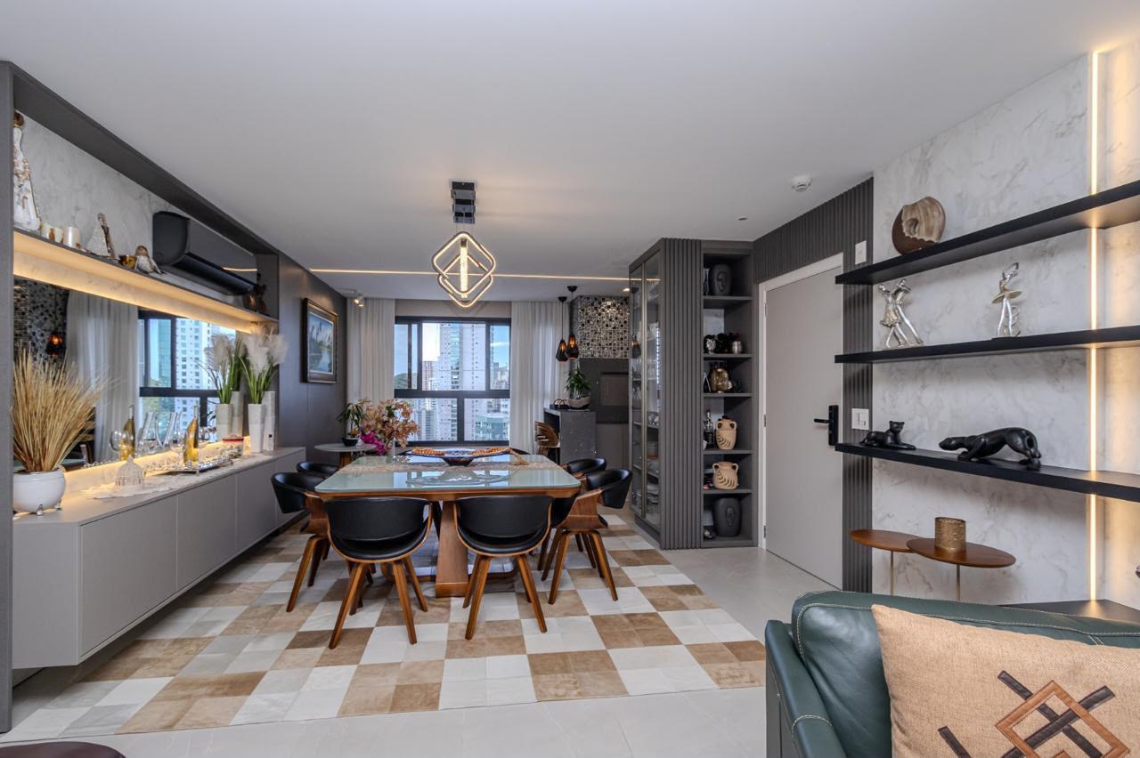  - Apartamento com Vista Mar à Venda com 4 Suítes 176.8m² Privativos  Por R$ 8.500.000,00 em Balneário Camboriú SC
