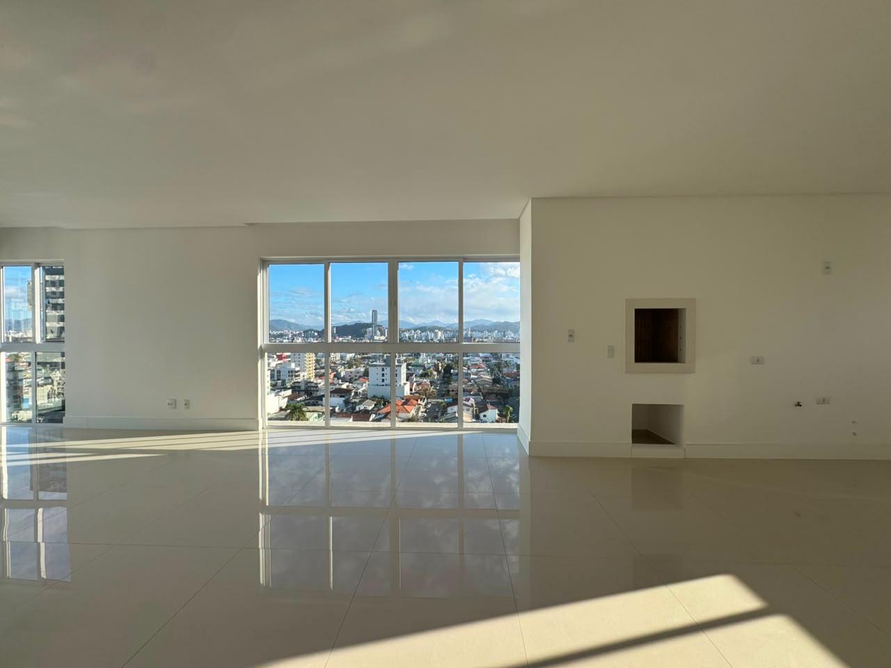 Apartamento à venda com 3 quartos, 123.22m² - Centro,Balneário Camboriú