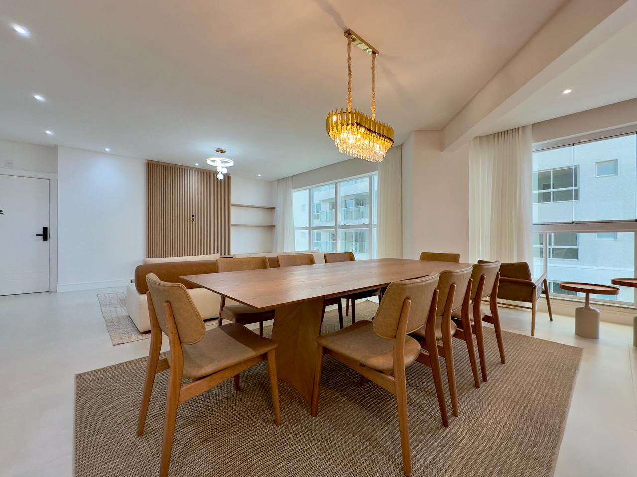 Apartamento à venda com 4 quartos, 175.00m² - Rua 296 - Castelo Branco,Porto Belo