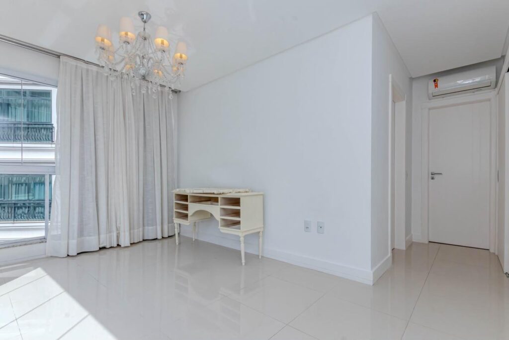 Apartamento, 4 quartos, 270 m² - Foto 12