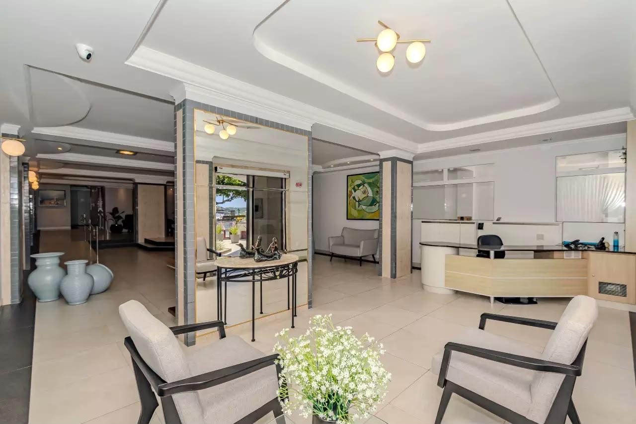  - Apartamento à venda em Balneário Camboriú, Centro, com 2 quartos, 116m²