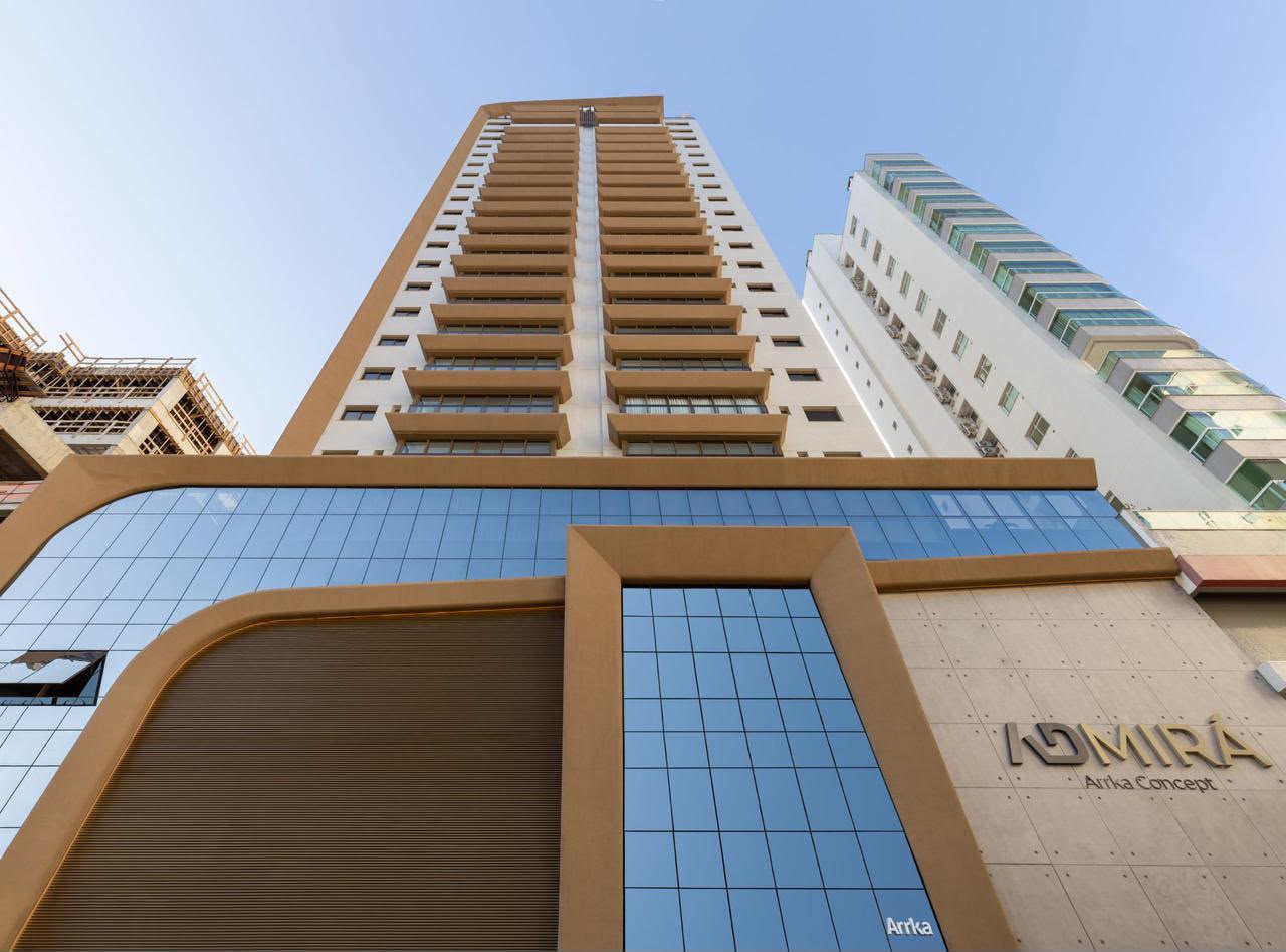Apartamento à venda em Balneário Camboriú, com 4 quartos, 138.07m² - Invicta Itapema - Assessoria Imobiliária