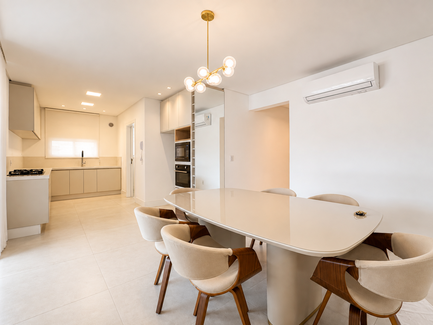 Apartamento, 3 quartos, 130 m² - Foto 1