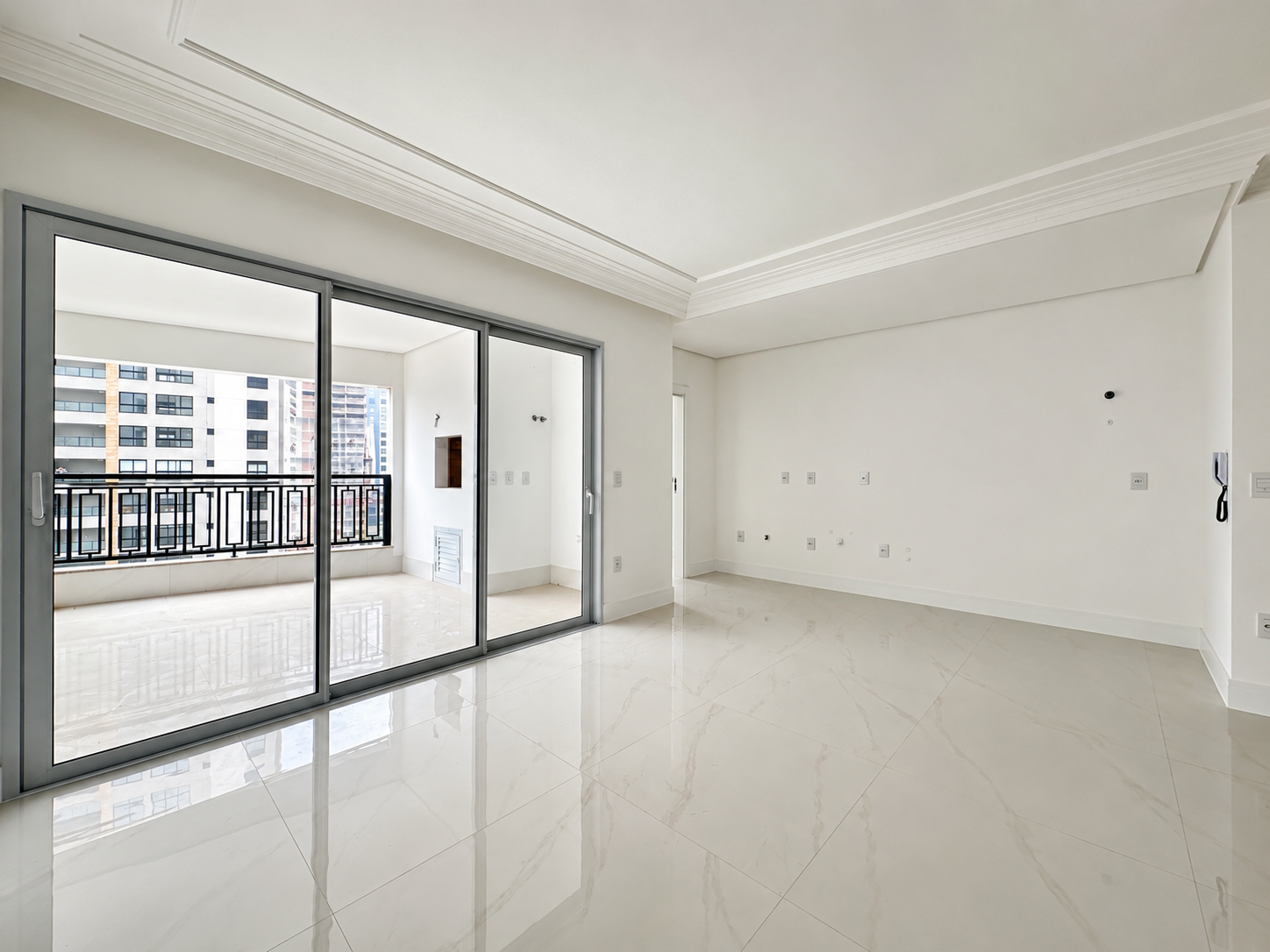 Apartamento à venda com 3 quartos, 130.00m² - Centro,Itapema