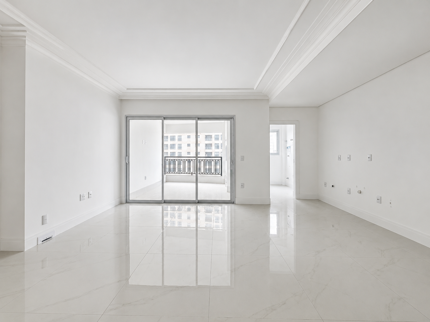 Apartamento à venda com 3 quartos, 130.00m² - Centro,Itapema