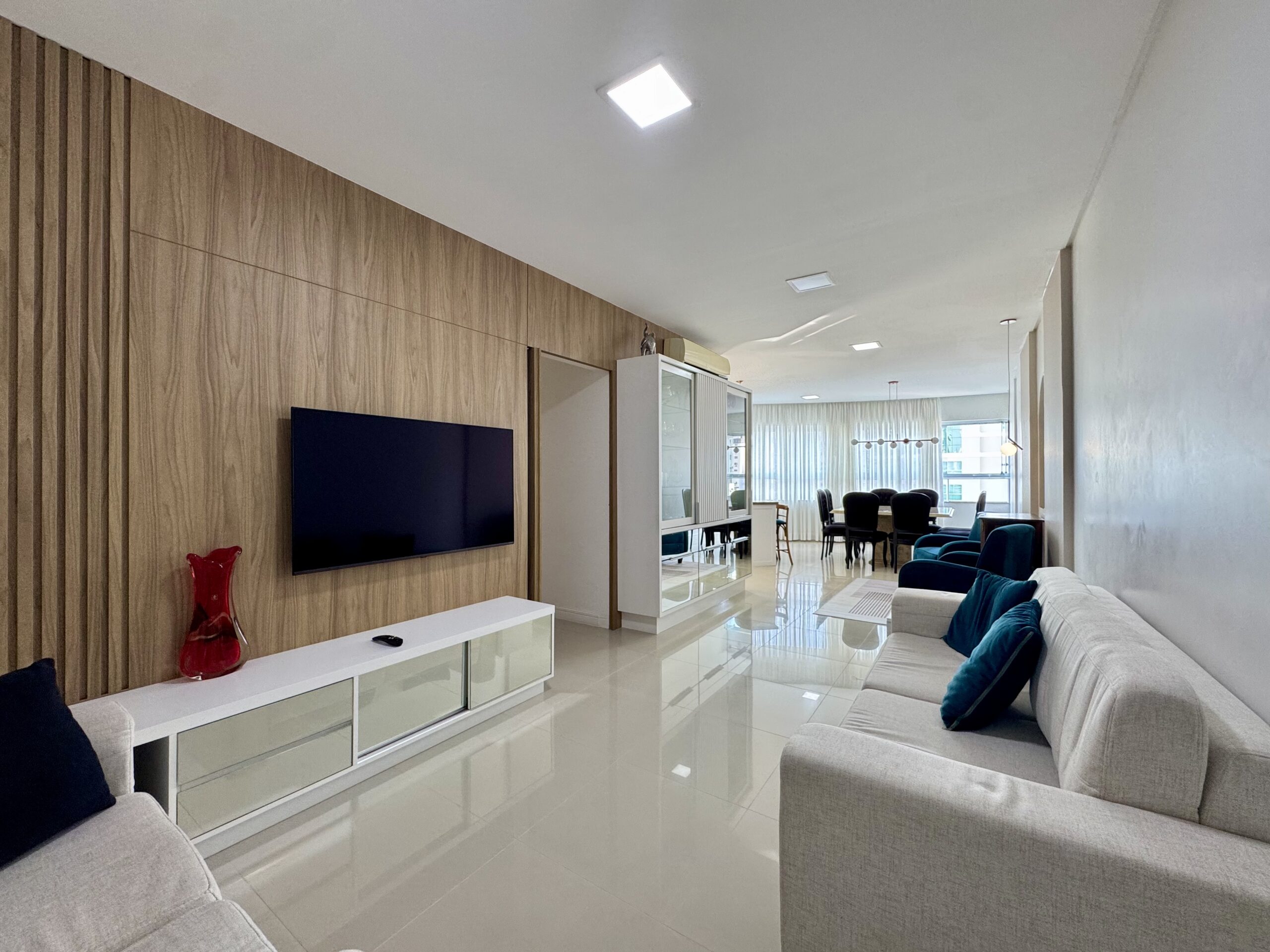 Apartamento, 3 quartos, 10472 m² - Foto 1
