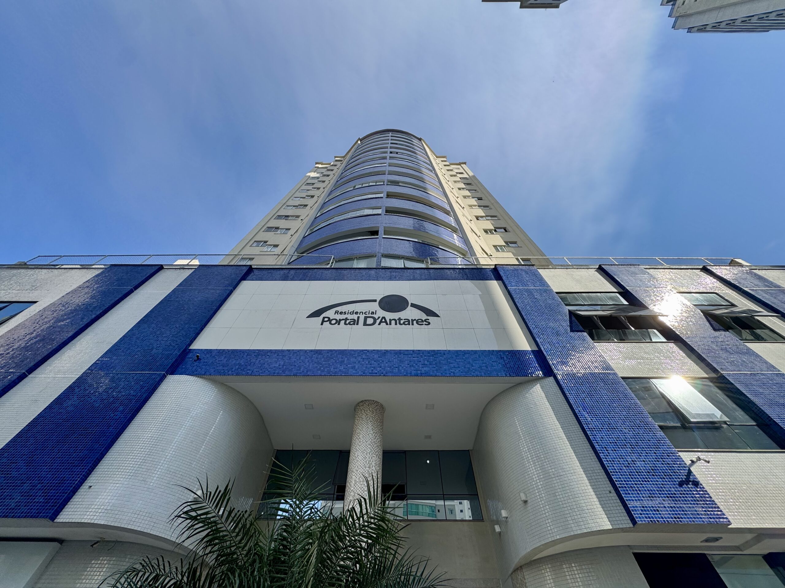 Apartamento, 3 quartos, 10472 m² - Foto 2