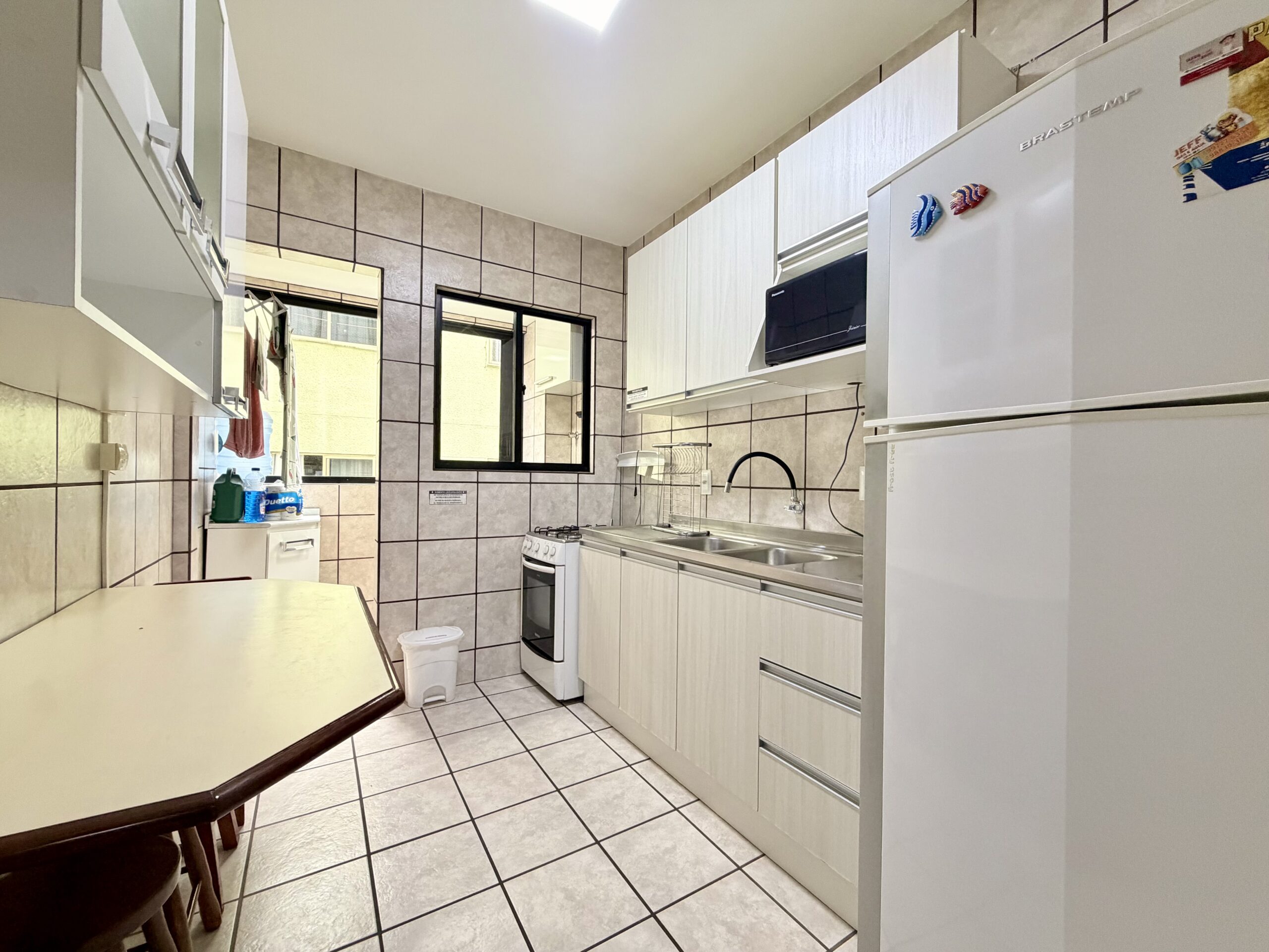  - Apartamento à venda, com 3 quartos, 120m²