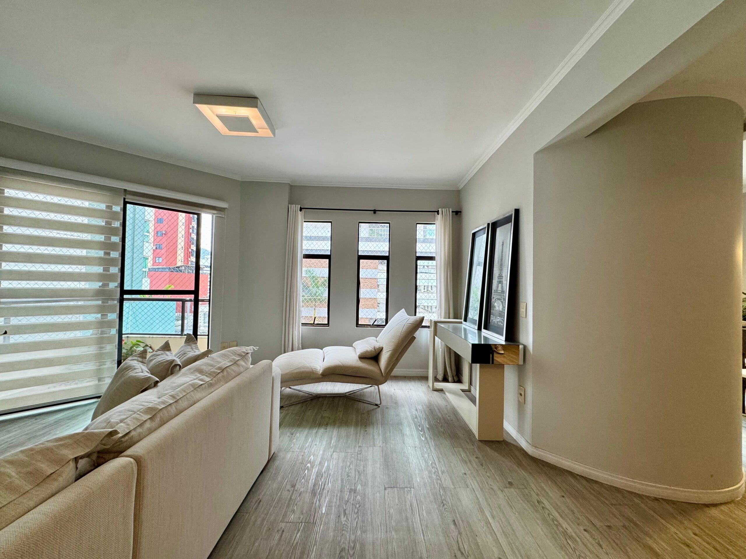  - Apartamento à venda em Balneário Camboriú, Centro, com 3 quartos, 149.2m²