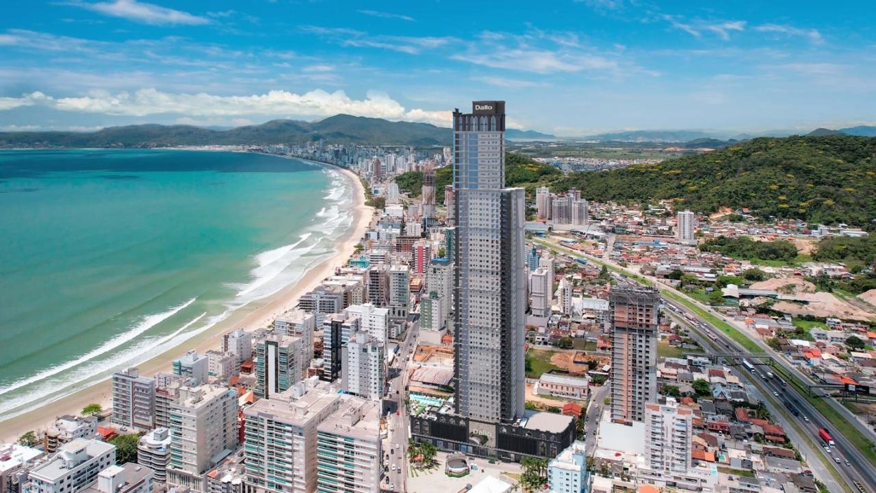 Apartamento, 4 quartos, 201 m² - Foto 1