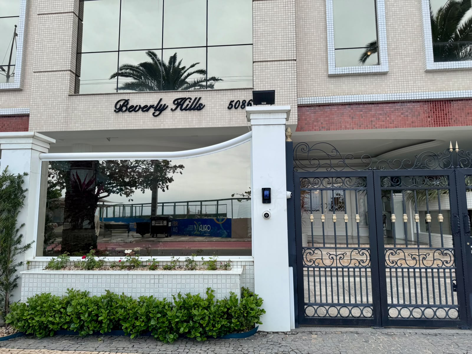 Apartamento, 3 quartos, 185 m² - Foto 2