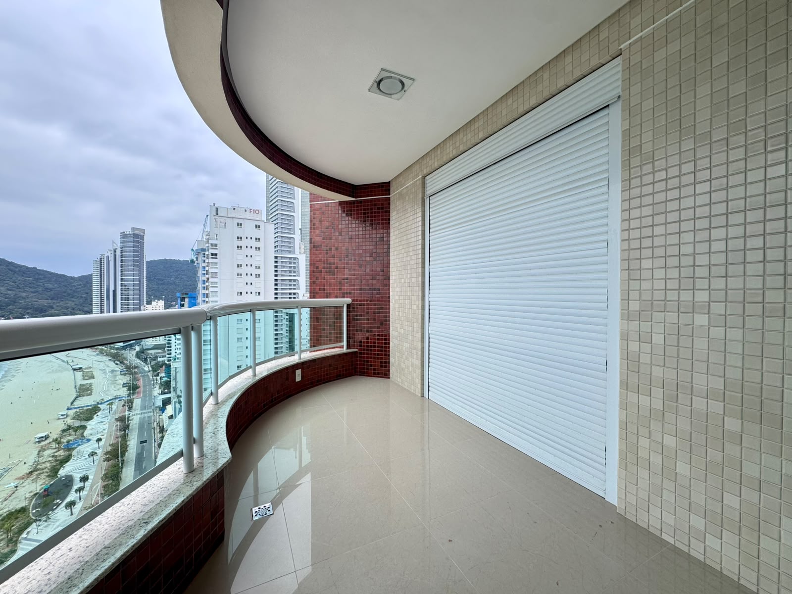 Apartamento, 3 quartos, 185 m² - Foto 1