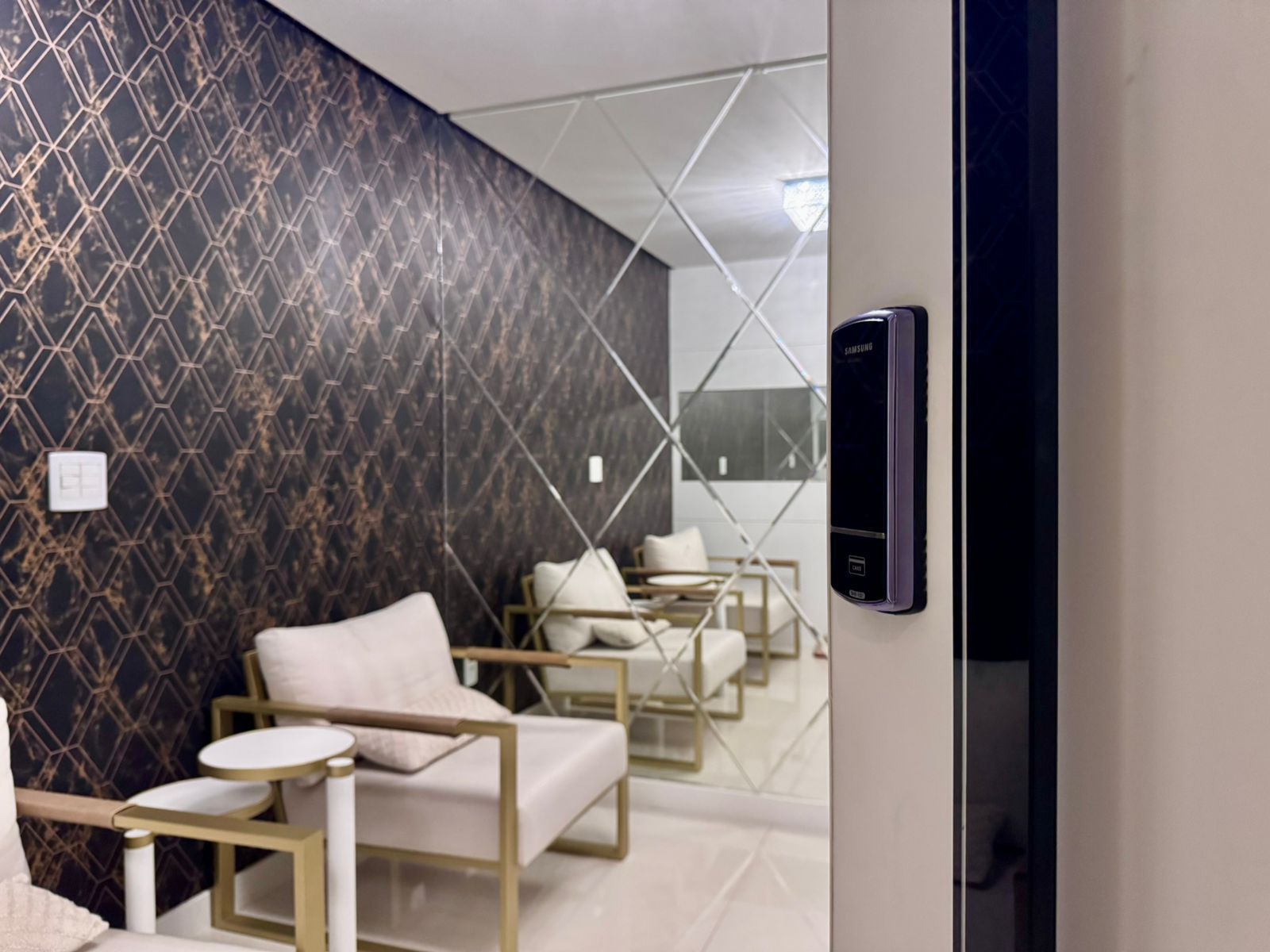  - Cobertura duplex com vista para o mar à venda com 476m² por R$ 8.000.000,00