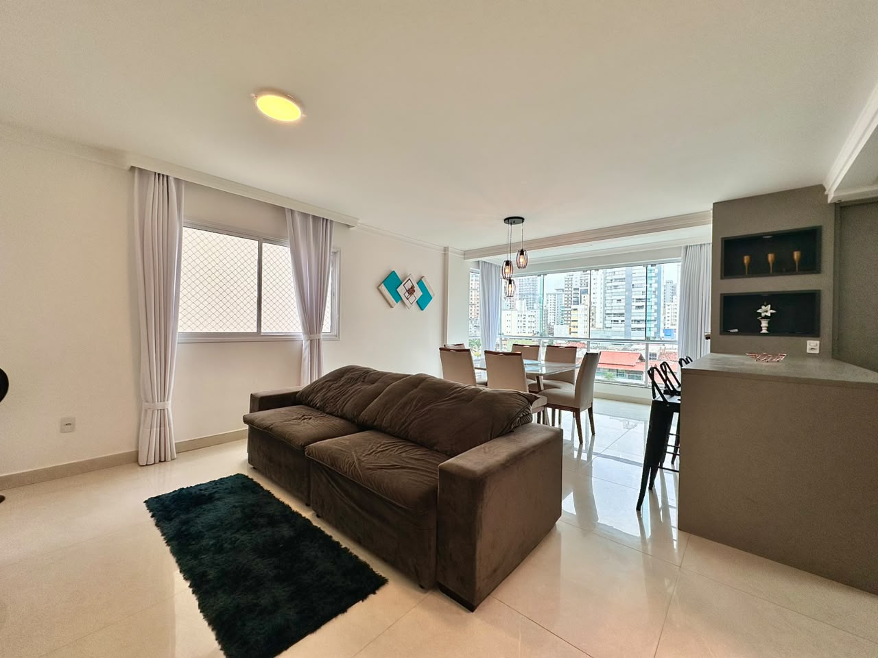  - Apartamento à venda em Itapema, Meia praia, com 3 quartos, 110m²