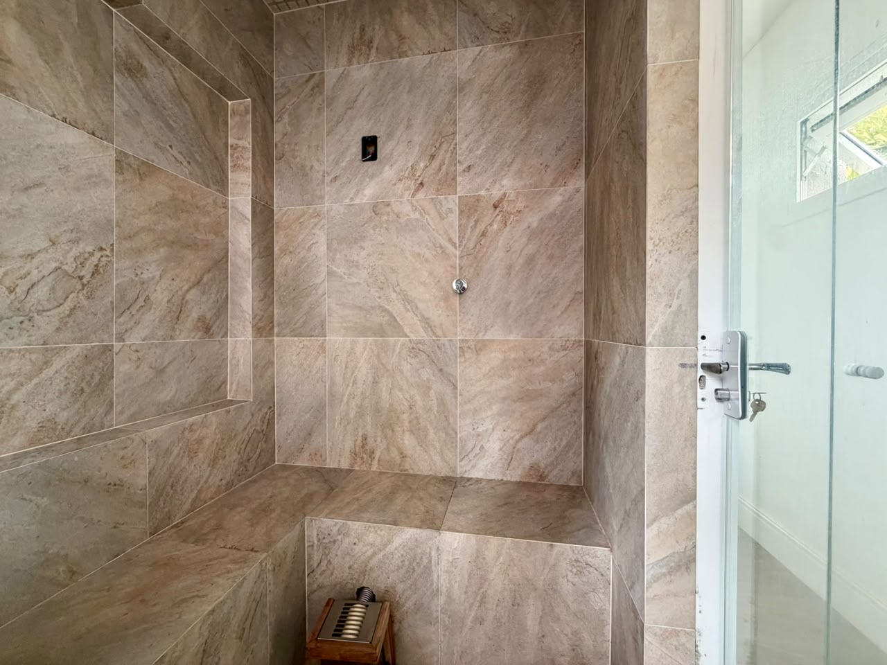 Casa, 6 quartos, 1200 m² - Foto 32
