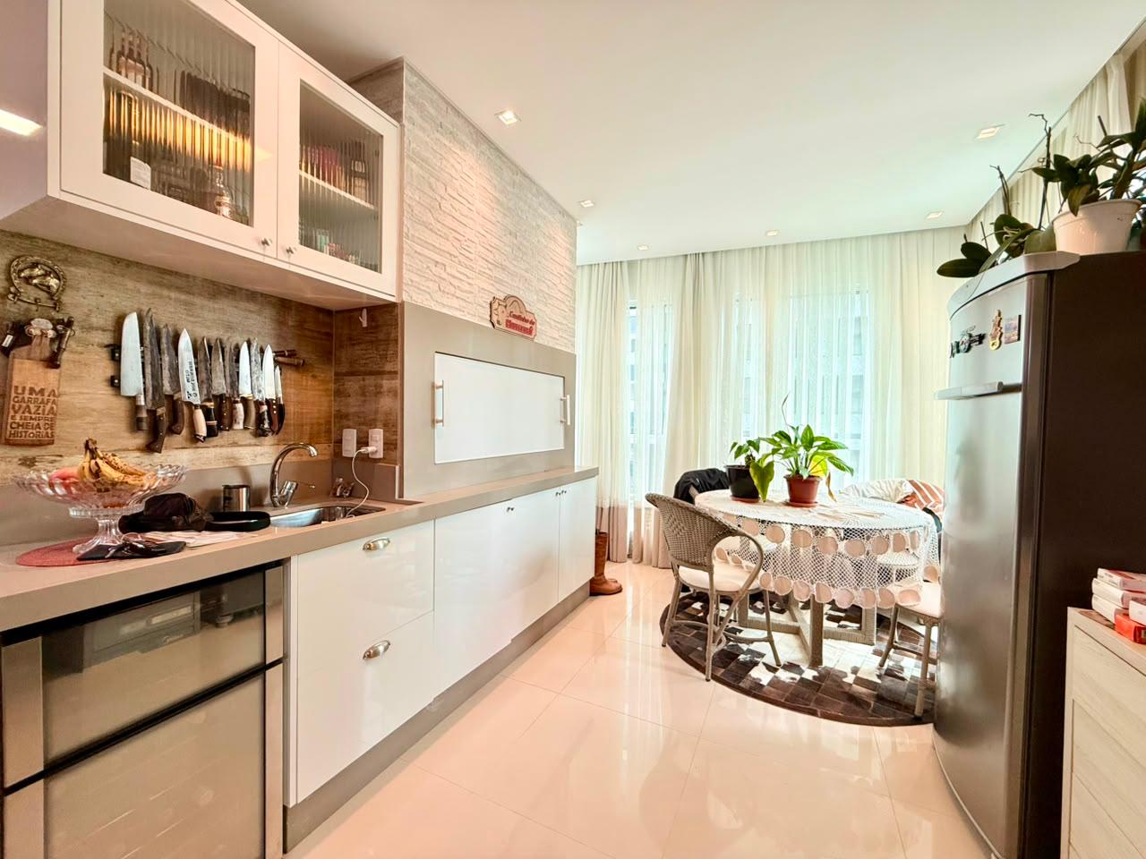 Apartamento, 3 quartos, 135 m² - Foto 11