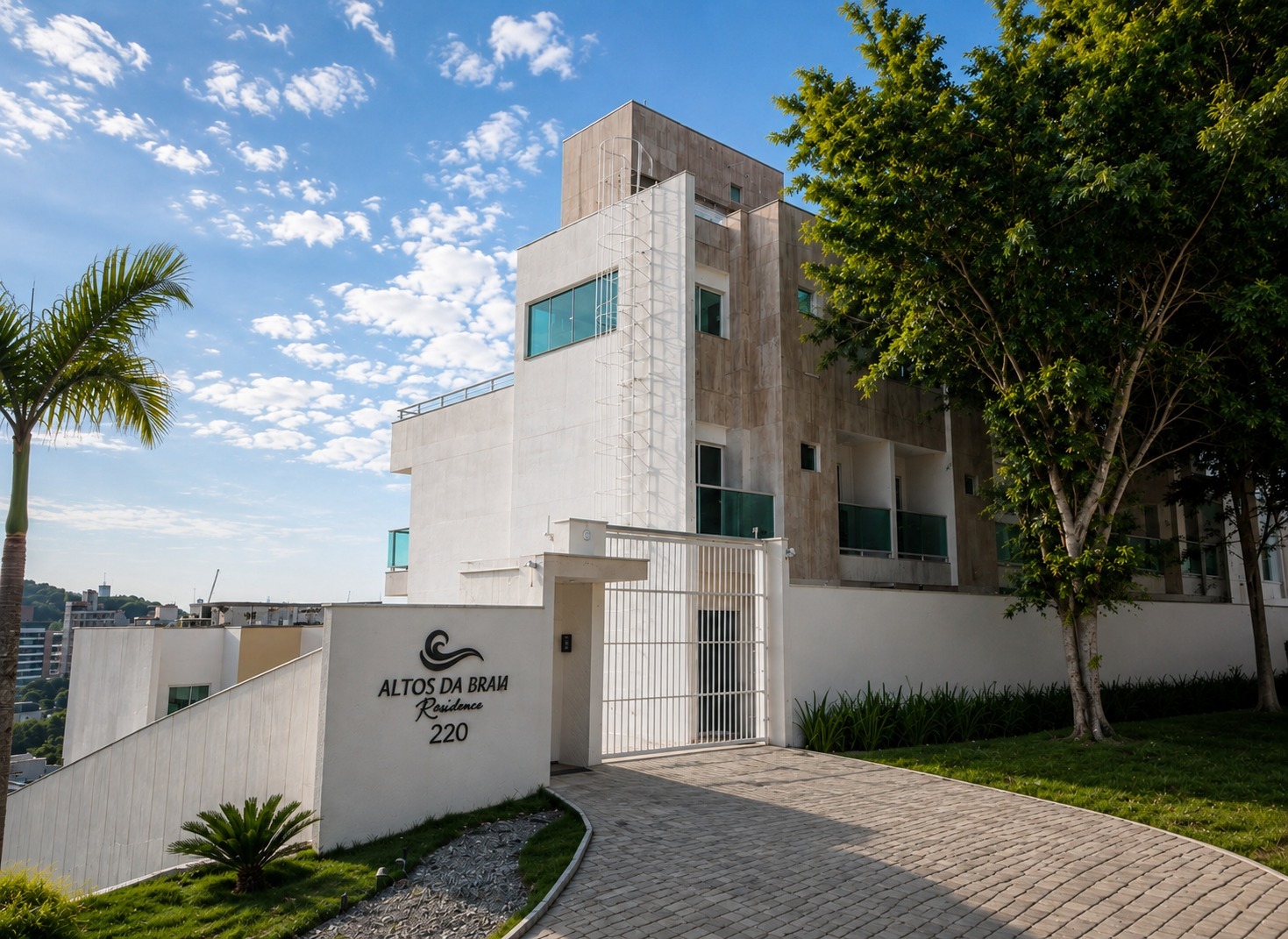Casa com vista para o mar à venda com 130m² por R$ 1.450.000,00 - Invicta Itapema - Assessoria Imobiliária