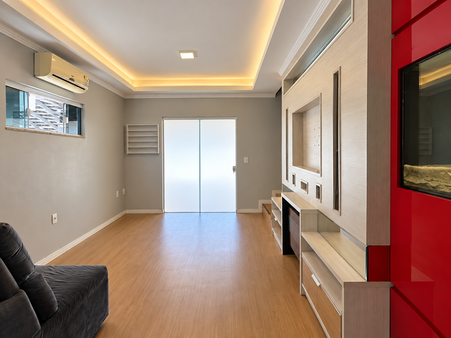  - Casa à venda com 166m² por R$ 1.070.000,00