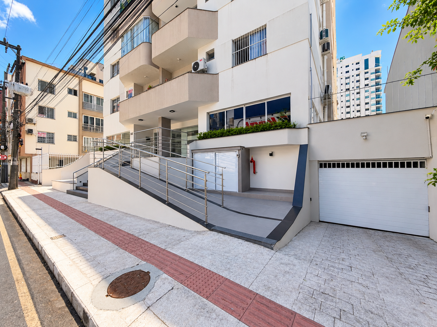  - Apartamento com vista para o mar à venda com 80m² por R$ 990.000,00