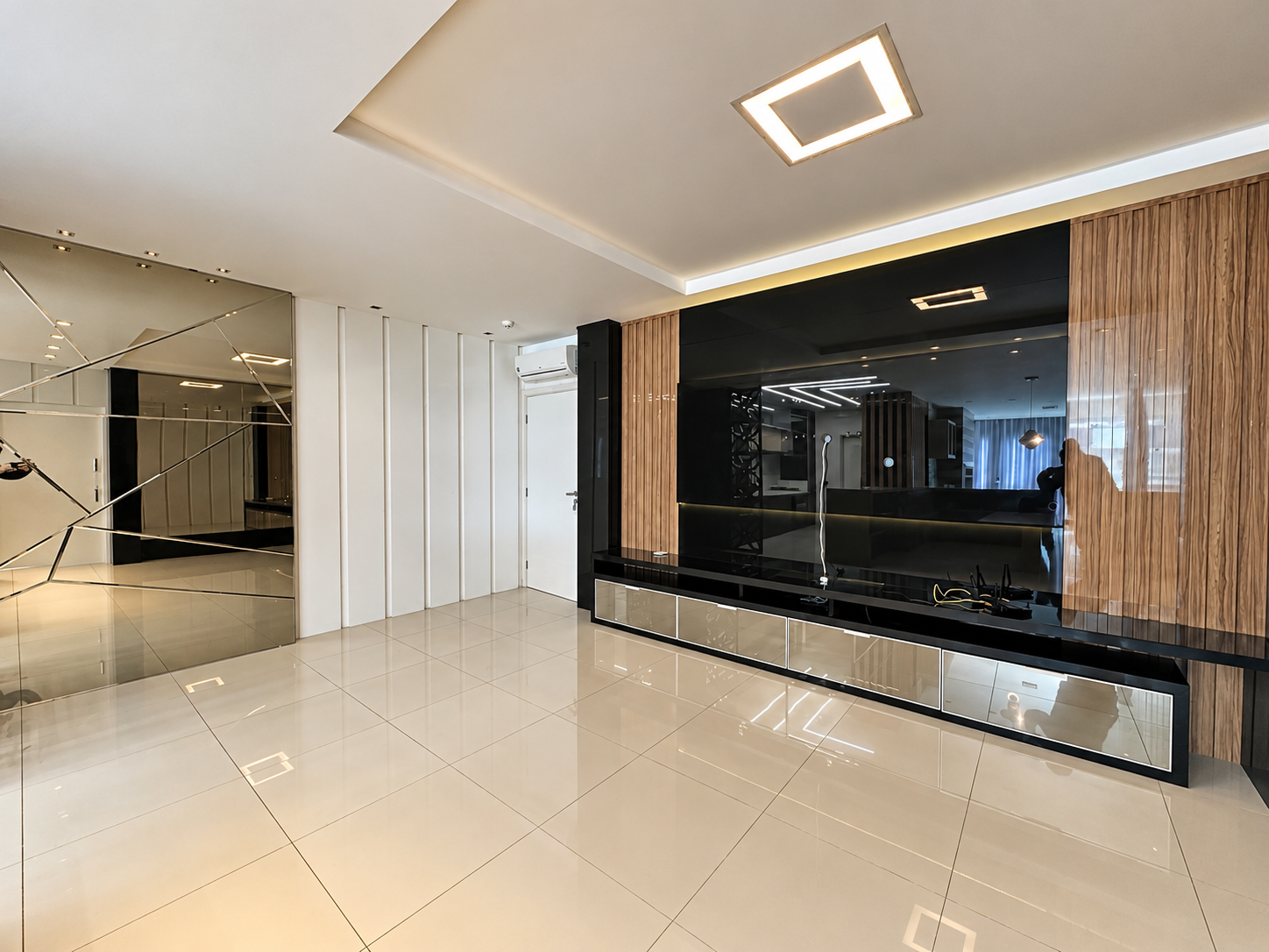  - Apartamento à venda com 135m² por R$ 2.200.000,00
