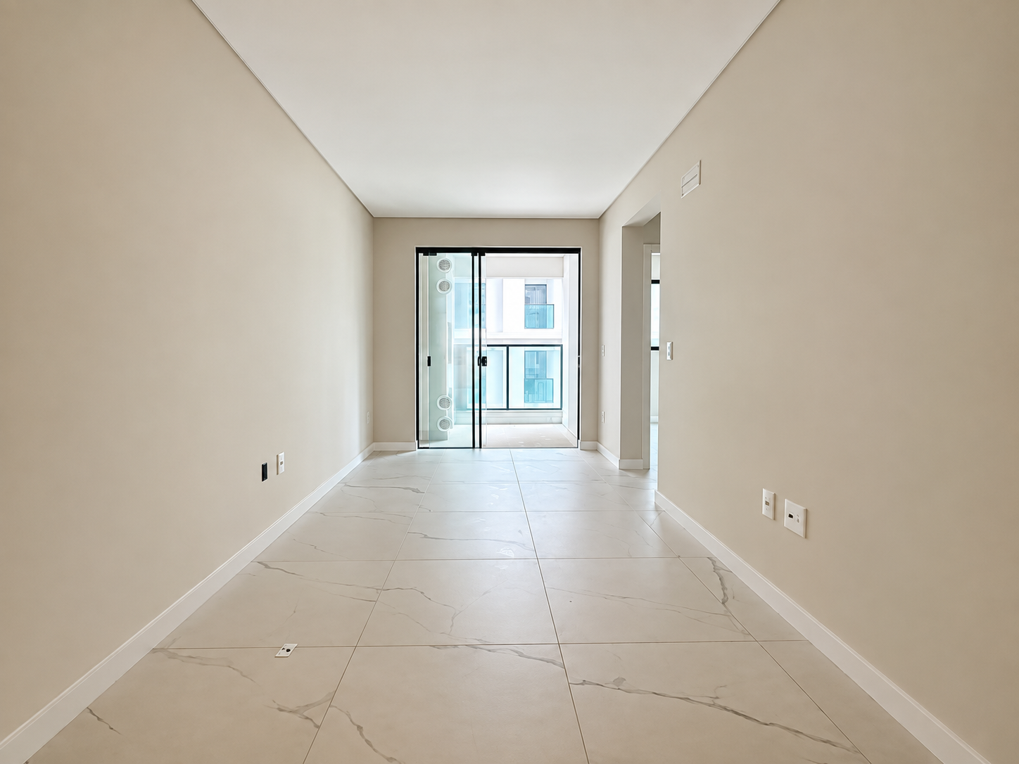  - Apartamento à venda com 70m² por R$ 1.200.000,00