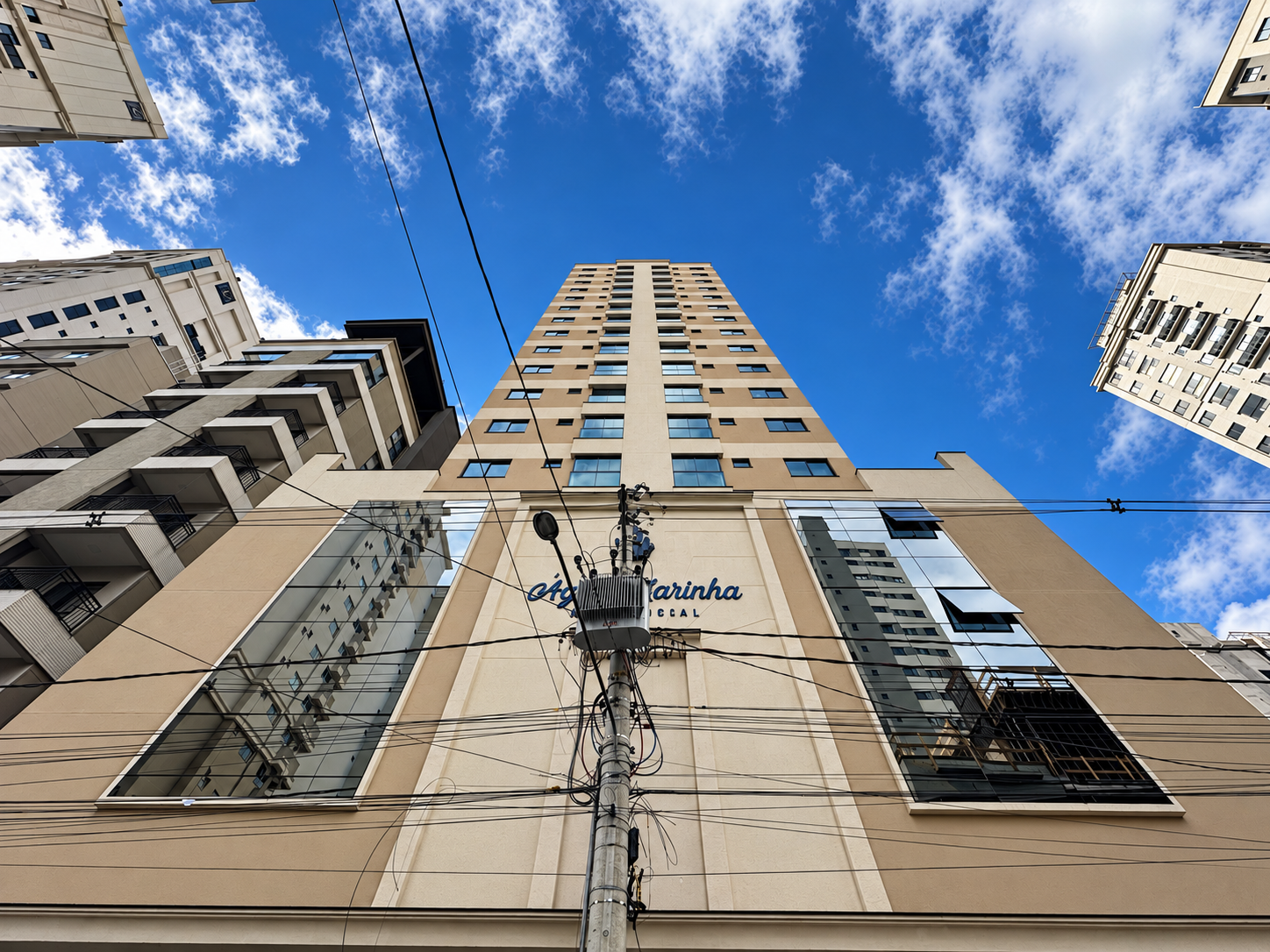 Apartamento à venda com 66m² por R$ 760.000,00 - Invicta Itapema - Assessoria Imobiliária