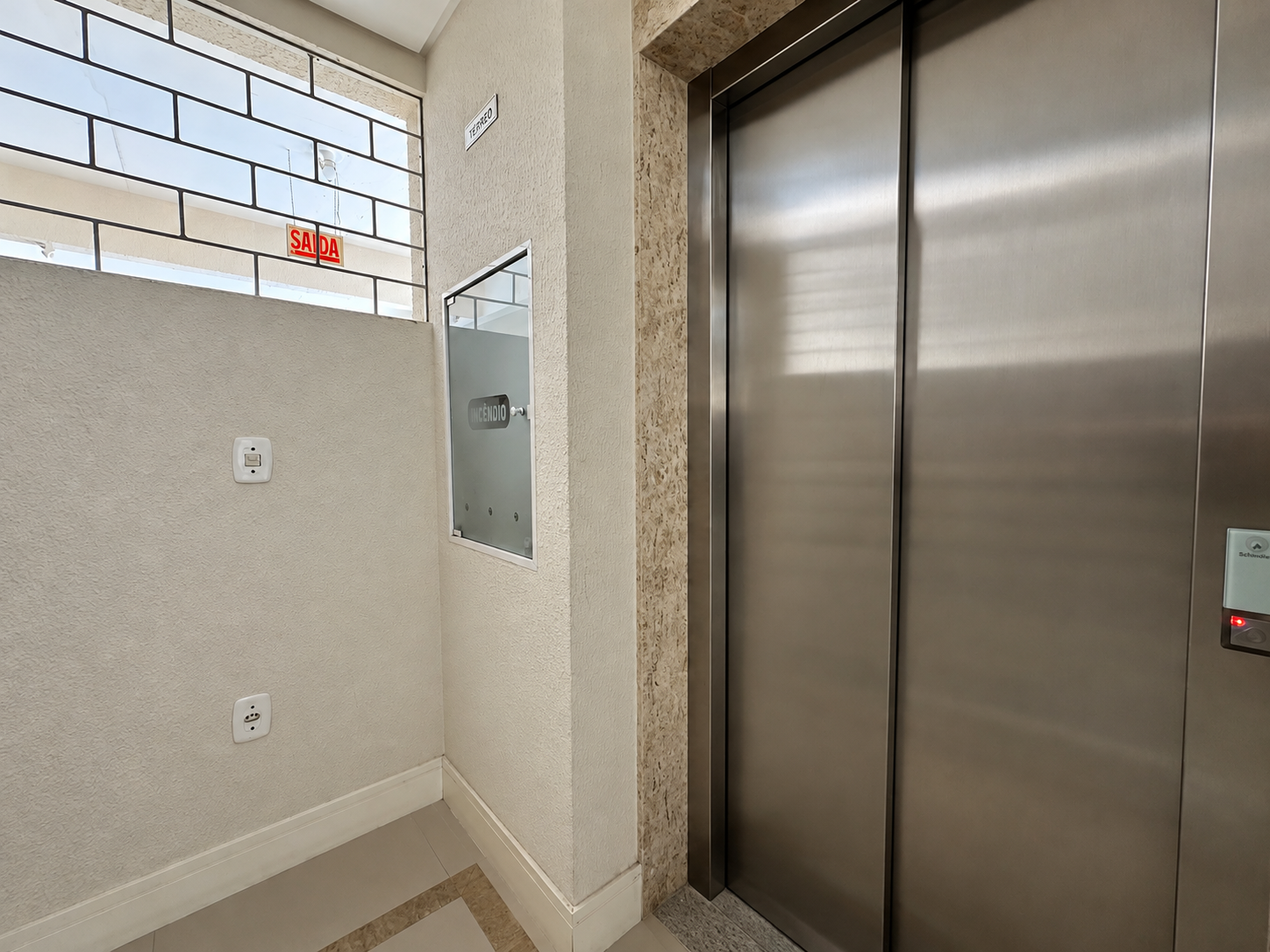  - Apartamento à venda com 83m² por R$ 1.200.000,00