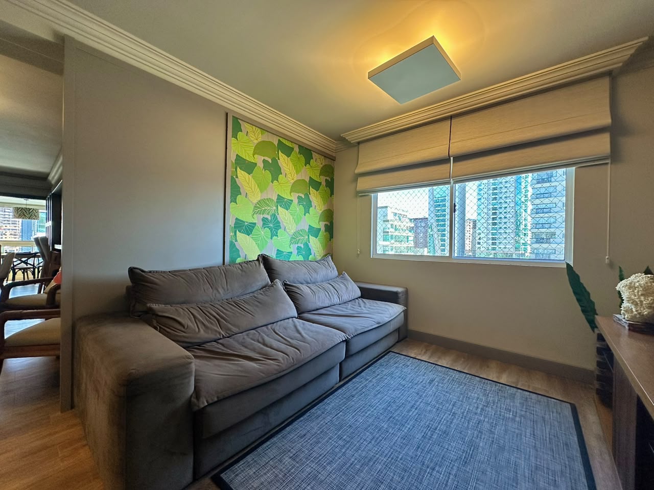  - Apartamento à venda com 175m² por R$ 2.000.000,00 na Meia praia, frente avenida