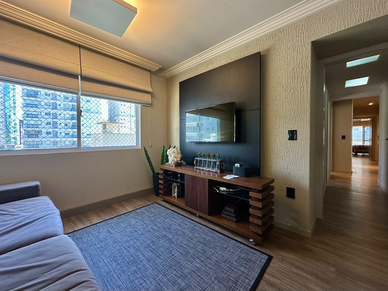  - Apartamento à venda com 175m² por R$ 2.000.000,00 na Meia praia, frente avenida