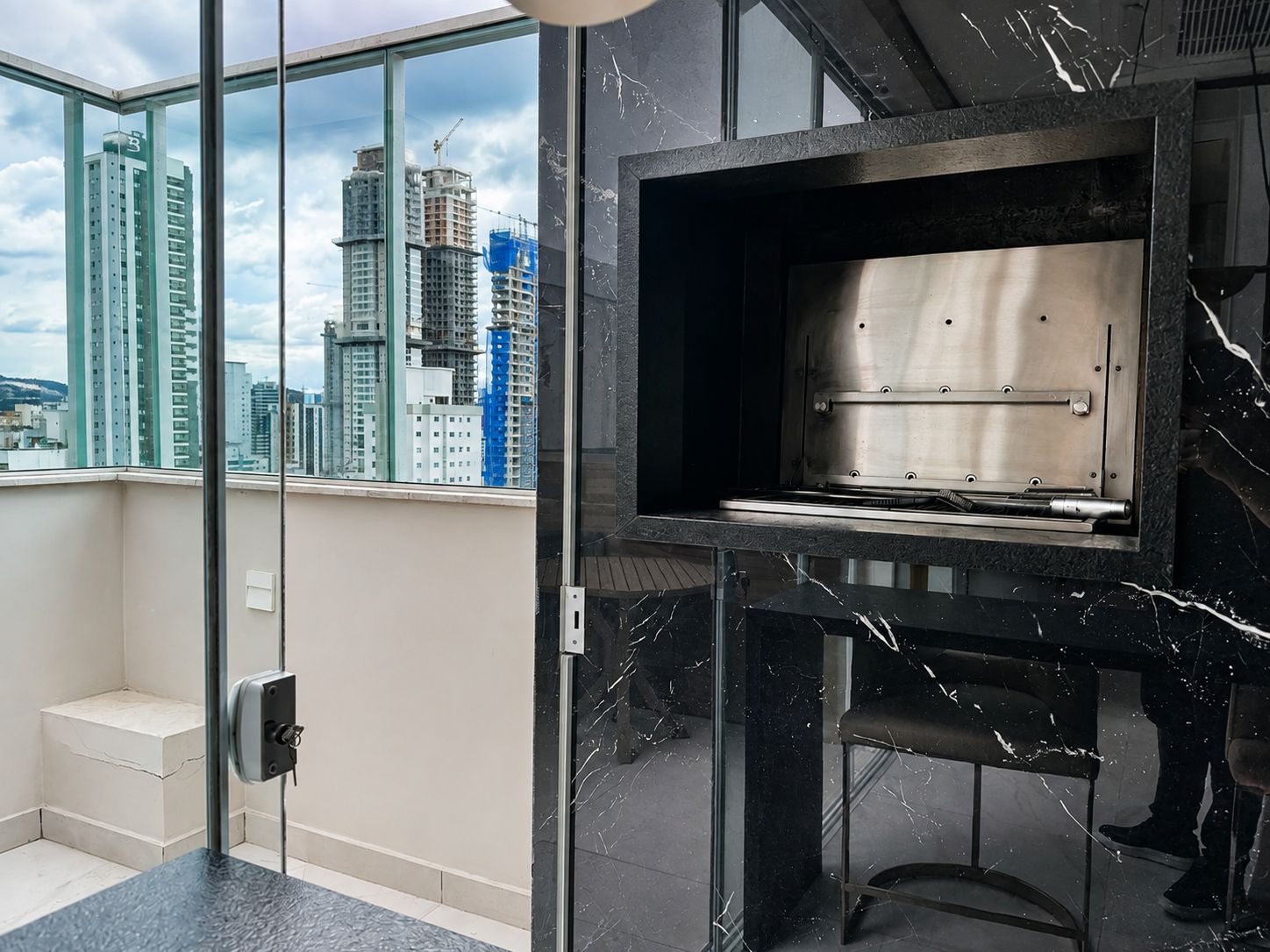 Apartamento, 4 quartos, 220 m² - Foto 12