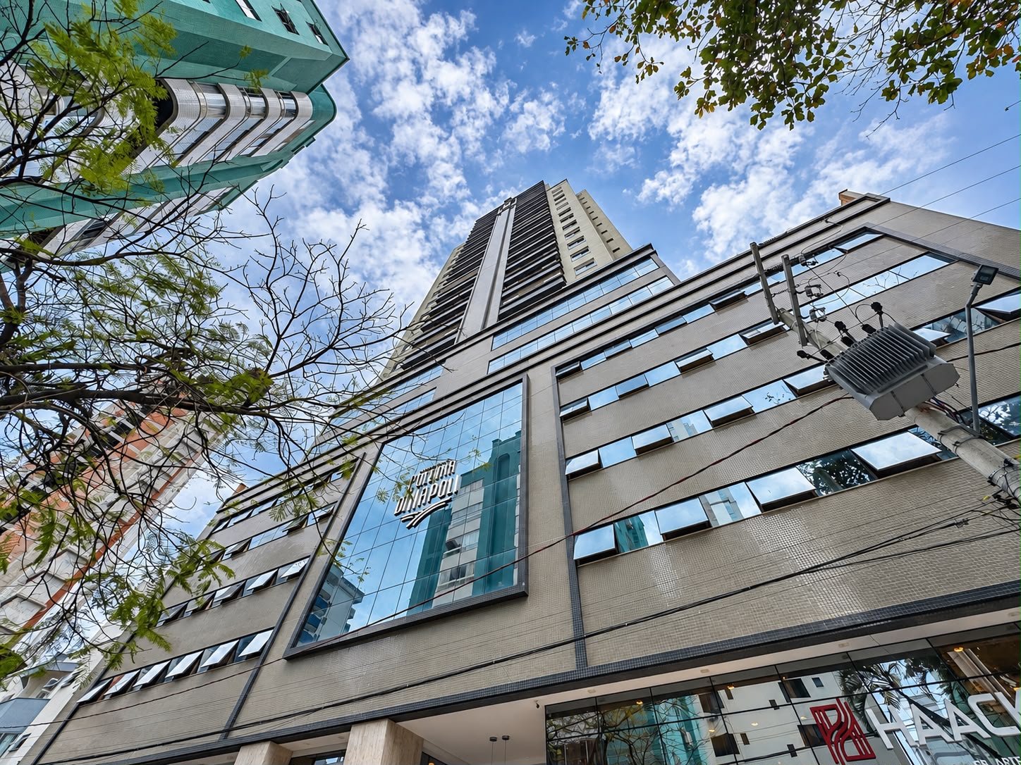 Apartamento com vista para o mar à venda com 120.9m² por R$ 2.400.000,00 - Invicta Itapema - Assessoria Imobiliária