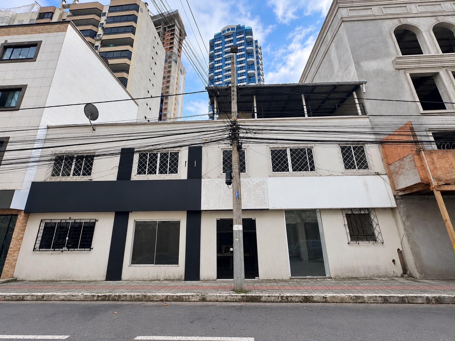 Apartamento, 4 quartos, 184 m² - Foto 1