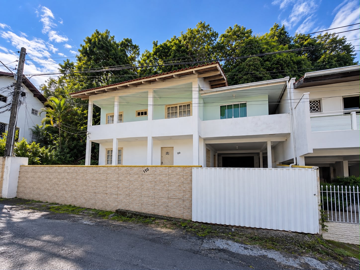 Casa à venda com 222m² por R$ 1.400.000,00 - Invicta Itapema - Assessoria Imobiliária