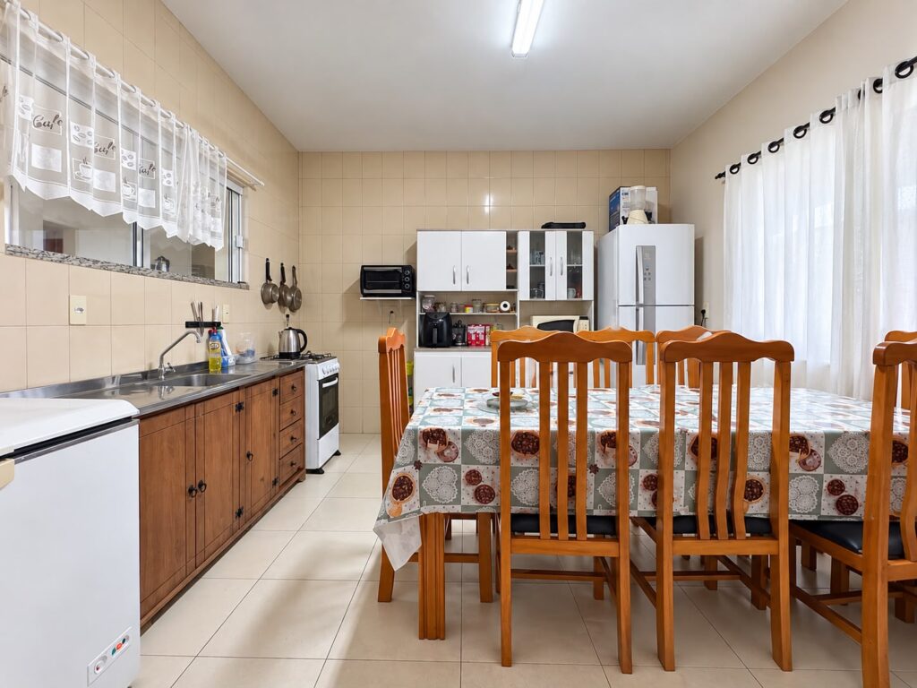 Casa, 4 quartos, 200 m² - Foto 6