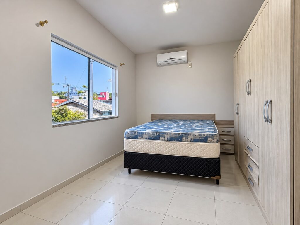 Casa, 4 quartos, 200 m² - Foto 11