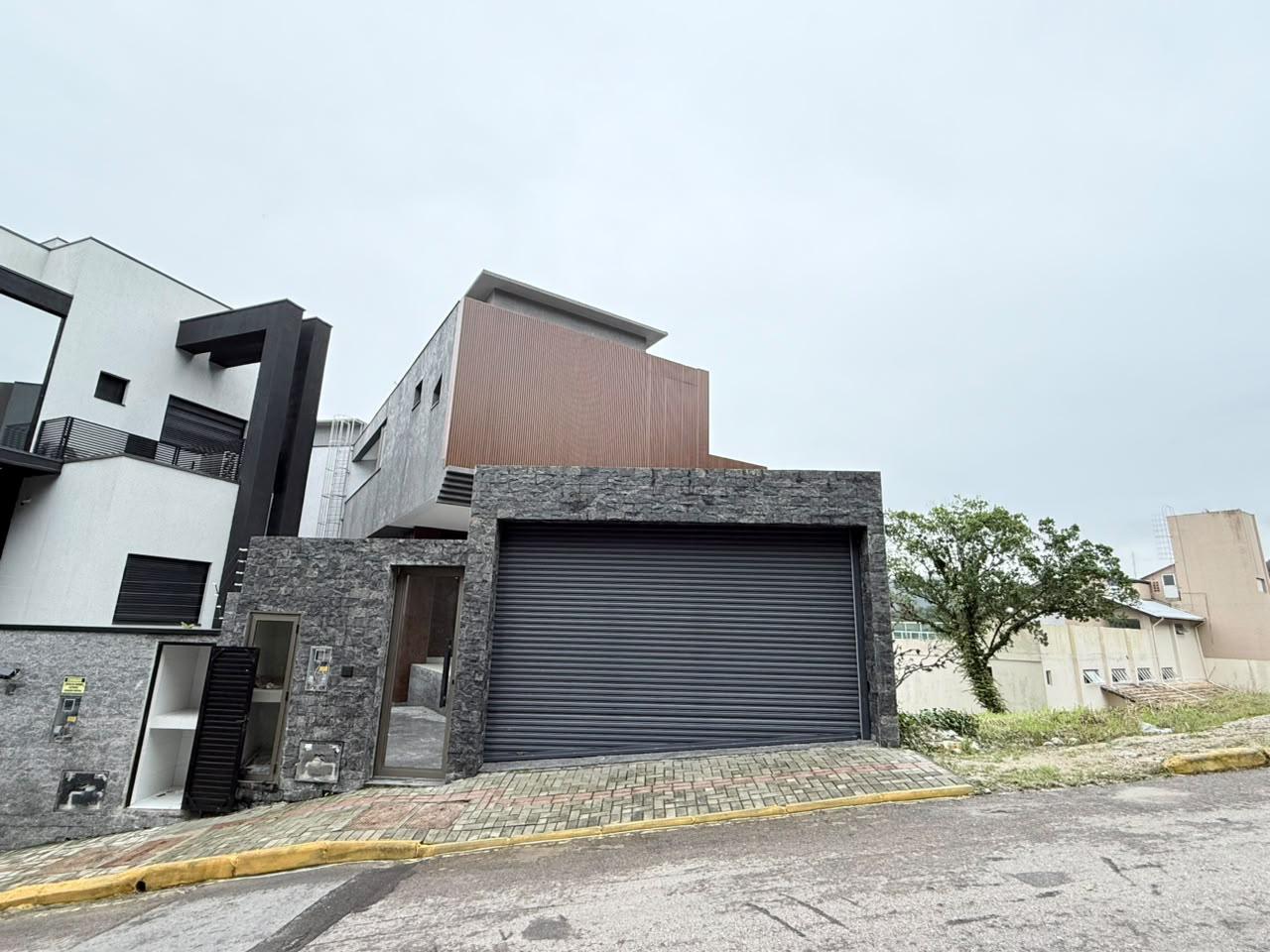  - Casa com vista para o mar à venda com 539.21m² por R$ 11.500.000,00